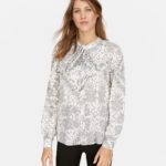 Descubre las nuevas blusas de Stradivarius